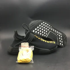 Hypeyourbeast Adidas NMD Pharrell X OVO Drake