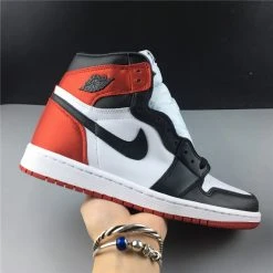 Hypeyourbeast Air Jordan 1 Retro High WMNS 'Satin Black Toe'