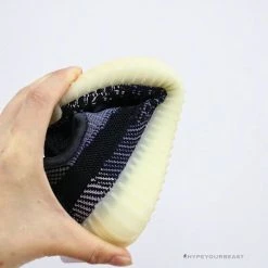 HypeYourBeast Adidas Yeezy Boost 350 V2 'Carbon' (Infant)
