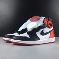 Hypeyourbeast Air Jordan 1 Retro High WMNS 'Satin Black Toe'