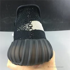 Hypeyourbeast Adidas Yeezy Boost 350 V2 'Oreo Black / White'