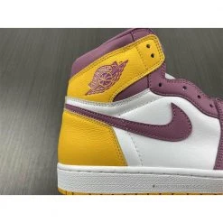 Hypeyourbeast Air Jordan 1 High OG 'Brotherhood'