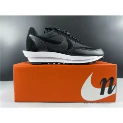 Hypeyourbeast Nike LD Waffle Sacai Daybreak Black