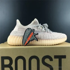 Hypeyourbeast Adidas Yeezy Boost 350 V2 'Synth' (Reflective) 20 Hypeyourbeast Adidas Yeezy Boost 350 V2 'Synth' (Reflective)
