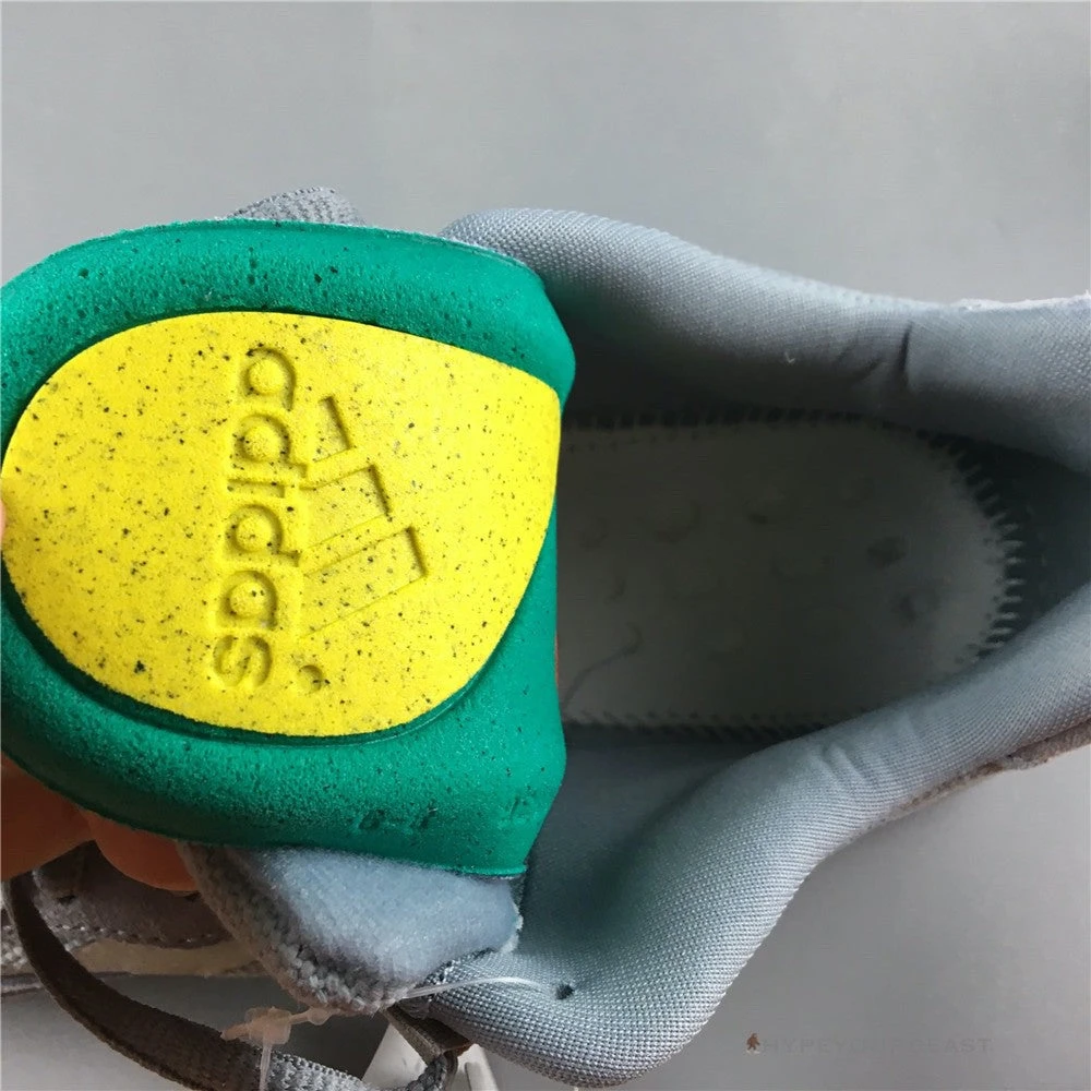 Hypeyourbeast Adidas Yeezy Boost 700 'Hospital Blue' 3 Hypeyourbeast Adidas Yeezy Boost 700 'Hospital Blue'