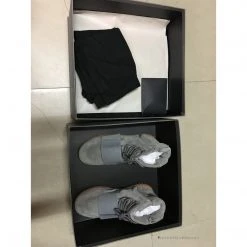 Hypeyourbeast Yeezy Boost 750 Light Grey
