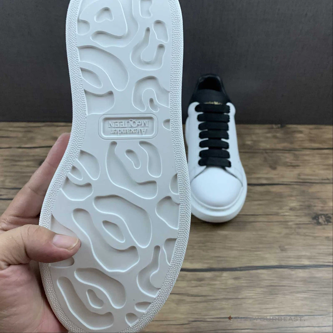 HypeYourBeast Alexander McQueen White / Black / Black A. Mcqueen 10 HypeYourBeast Alexander McQueen White / Black / Black A. Mcqueen