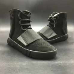 Hypeyourbeast Yeezy Boost 750 Black