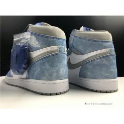 Hypeyourbeast Air Jordan 1 High 'Hyper Royal'