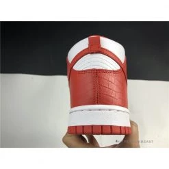 Hypeyourbeast Nike Dunk High X Supreme Red 24 Hypeyourbeast Nike Dunk High X Supreme Red
