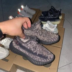HypeYourBeast Adidas Yeezy Boost 350 V2 'Static Black Reflective' (Infant)