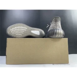 HypeYourBeast Adidas Yeezy Boost 350 V2 Ash 26 HypeYourBeast Adidas Yeezy Boost 350 V2 Ash