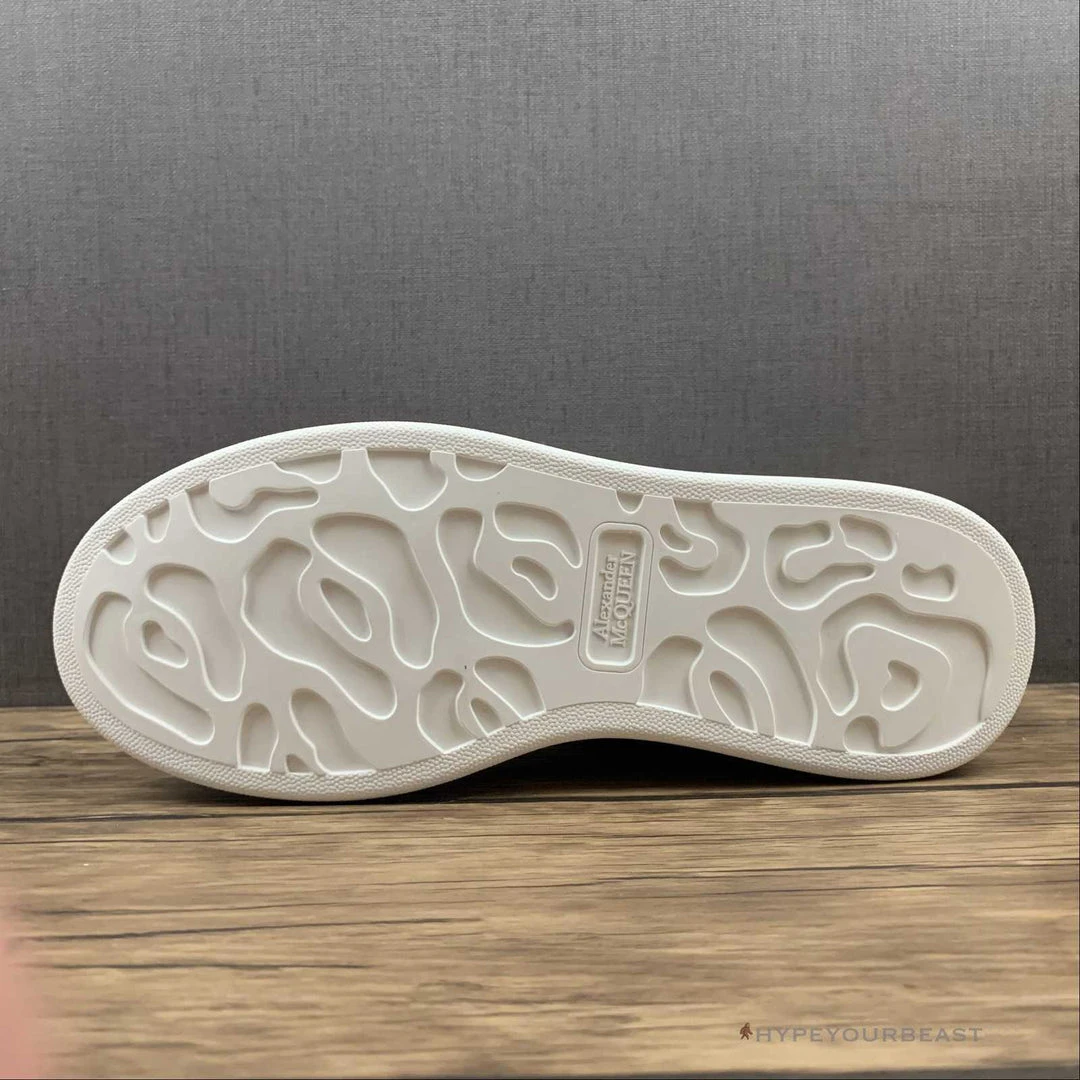 HypeYourBeast Alexander McQueen White / Green A. Mcqueen 8 HypeYourBeast Alexander McQueen White / Green A. Mcqueen