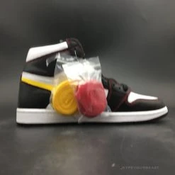 Hypeyourbeast Air Jordan 1 Retro High Defiant White Retro Red