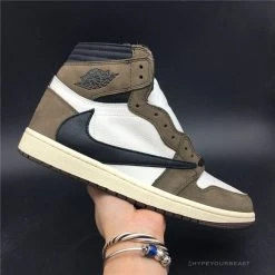 Hypeyourbeast Travis Scott X Air Jordan 1 Retro High OG 'Mocha'
