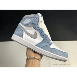 Hypeyourbeast Air Jordan 1 High 'Hyper Royal'