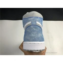 Hypeyourbeast Air Jordan 1 High 'Hyper Royal'