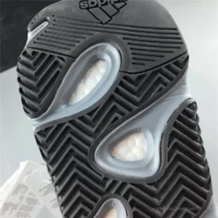 Hypeyourbeast Adidas Yeezy Boost 700 'Hospital Blue' 36 Hypeyourbeast Adidas Yeezy Boost 700 'Hospital Blue'