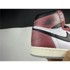 Hypeyourbeast Trophy Room X Air Jordan 1 High OG