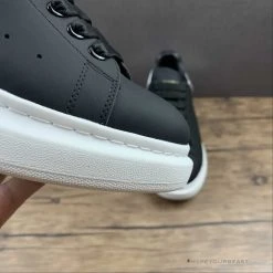 HypeYourBeast Alexander McQueen Black / Black / White A. Mcqueen 20 HypeYourBeast Alexander McQueen Black / Black / White A. Mcqueen