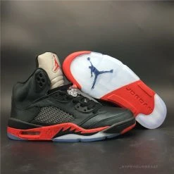 Hypeyourbeast Air Jordan 5 Satin Bred