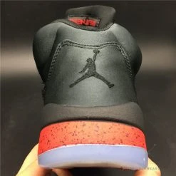 Hypeyourbeast Air Jordan 5 Satin Bred
