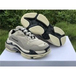 Hypeyourbeast BCG Triple S Vanille Balenciaga