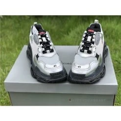 Hypeyourbeast BCG Triple S White / Black