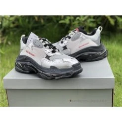Hypeyourbeast BCG Triple S White / Black