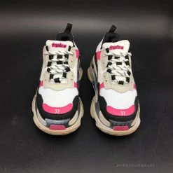 Hypeyourbeast BCG Triple S Pink / Black