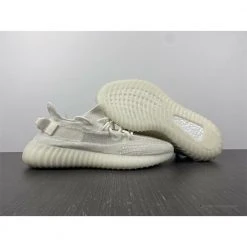 Hypeyourbeast Adidas Yeezy Boost 350 V2 'Bone'