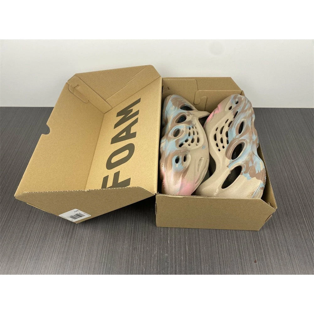 Hypeyourbeast Adidas Yeezy Foam Runner 'MX Sand' 6 Hypeyourbeast Adidas Yeezy Foam Runner 'MX Sand'
