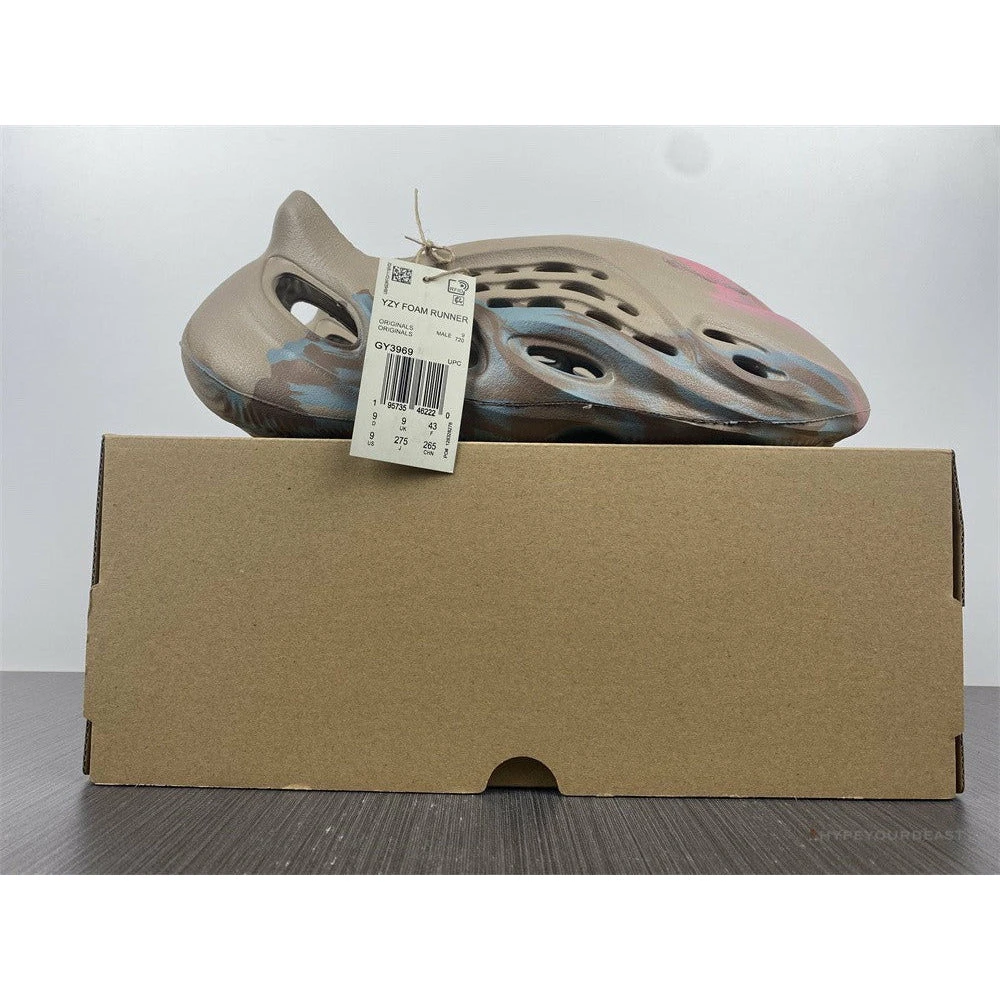 Hypeyourbeast Adidas Yeezy Foam Runner 'MX Sand' 9 Hypeyourbeast Adidas Yeezy Foam Runner 'MX Sand'