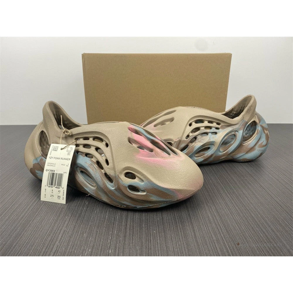Hypeyourbeast Adidas Yeezy Foam Runner 'MX Sand' 1 Hypeyourbeast Adidas Yeezy Foam Runner 'MX Sand'