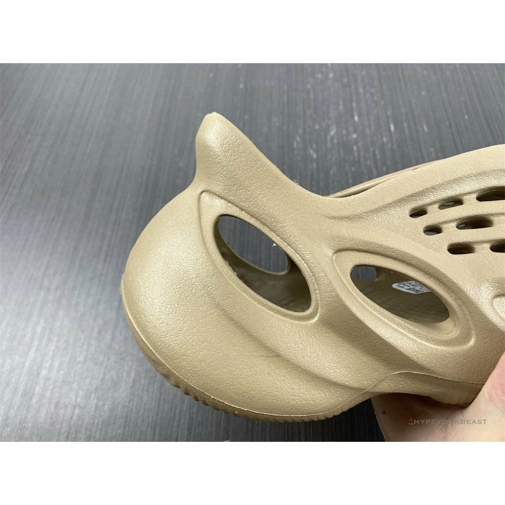 Hypeyourbeast Adidas Yeezy Foam Runner 'Ochre' 9 Hypeyourbeast Adidas Yeezy Foam Runner 'Ochre'