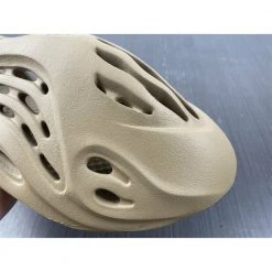 Hypeyourbeast Adidas Yeezy Foam Runner 'Ochre' 25 Hypeyourbeast Adidas Yeezy Foam Runner 'Ochre'