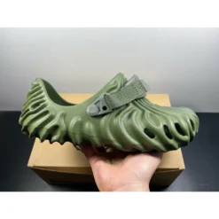 Hypeyourbeast Slides Crocs Pollex Clog By Salehe Bembury Menemsha Cucumber