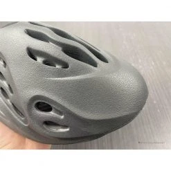 Hypeyourbeast Yeezy Foam Runner Black