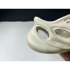 Hypeyourbeast Yeezy Foam Runner Sand
