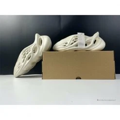 Hypeyourbeast Yeezy Foam Runner Sand
