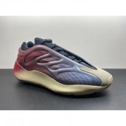 Hypeyourbeast Adidas Yeezy 700 V3 'Fade Carbon'