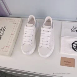 Hypeyourbeast Alexander McQueen White / Silver Heel