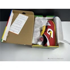 Hypeyourbeast Nike SB Dunk Low Varsity Red Earth Yellow 15 Hypeyourbeast Nike SB Dunk Low Varsity Red Earth Yellow