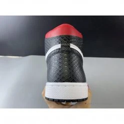 Hypeyourbeast Air Jordan 1 Retro High Snake Chicago Satin