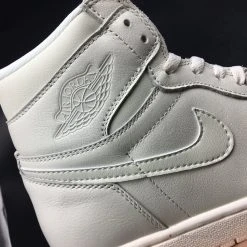 Hypeyourbeast Air Jordan 1 Retro High OG 'Sail'