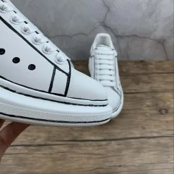 HypeYourBeast Alexander McQueen White / Black Outline