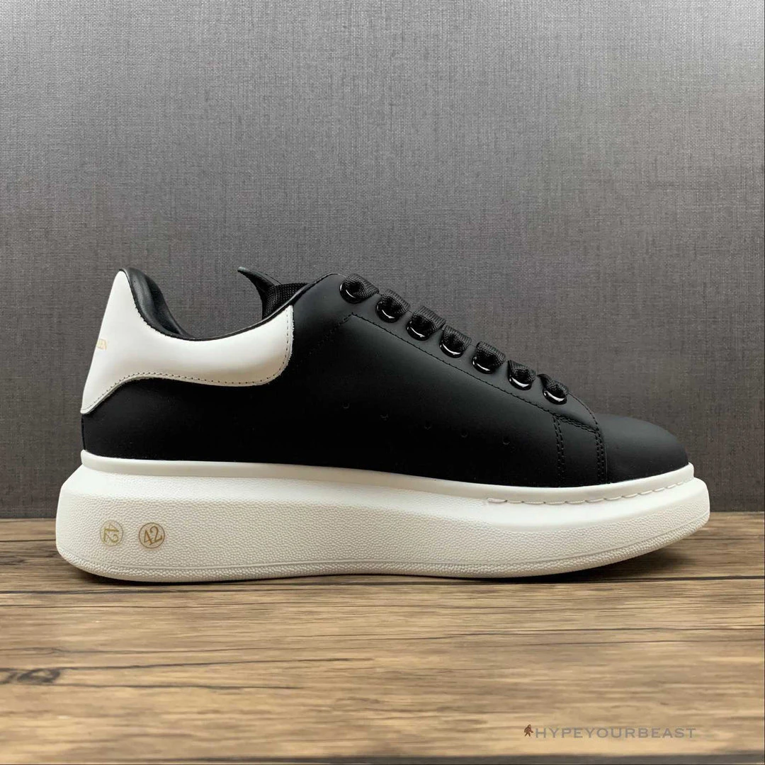 HypeYourBeast Alexander McQueen Black / Black / White A. Mcqueen 14 HypeYourBeast Alexander McQueen Black / Black / White A. Mcqueen
