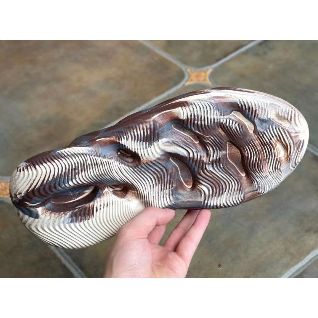 HypeYourBeast Adidas Yeezy Foam RUNNER MX 'Cream Clay' 5 HypeYourBeast Adidas Yeezy Foam RUNNER MX 'Cream Clay'