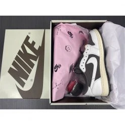 Hypeyourbeast Air Jordan 1 Low X Travis Scott Grey 38 Hypeyourbeast Air Jordan 1 Low X Travis Scott Grey