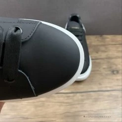 HypeYourBeast Alexander McQueen Black / Black / White A. Mcqueen 32 HypeYourBeast Alexander McQueen Black / Black / White A. Mcqueen